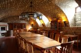 oroszlanos-borhotel-pince-020DFDA53C-0159-4863-C289-6D039F201B43.jpg