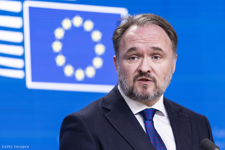 Riadót fújt az Európai Bizottság, otthoni munkavégzésre és kevesebb utazásra szólították fel a lakosságot