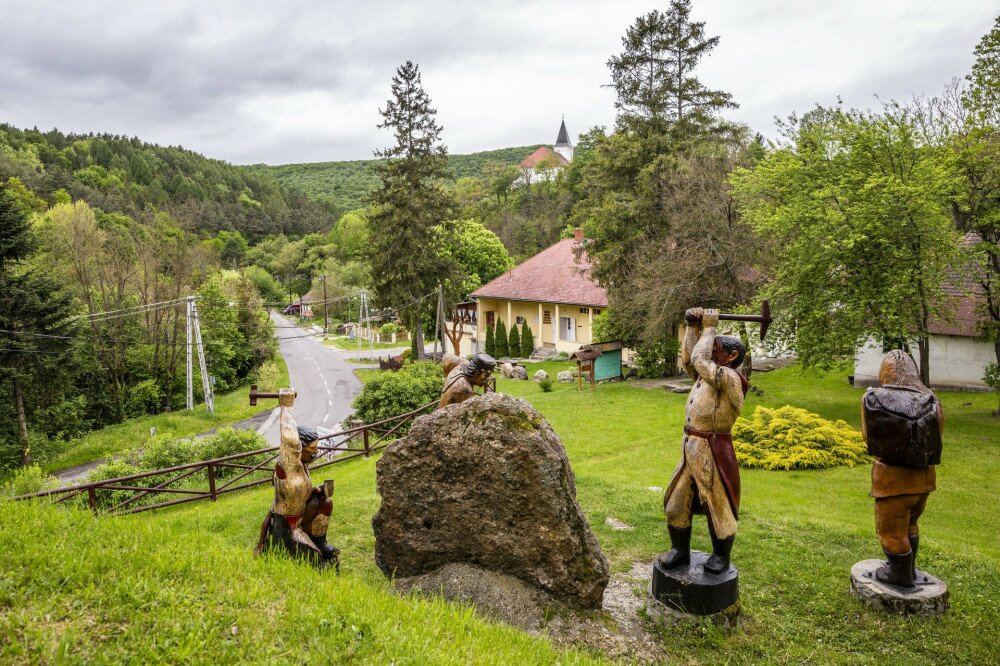 telkibanya