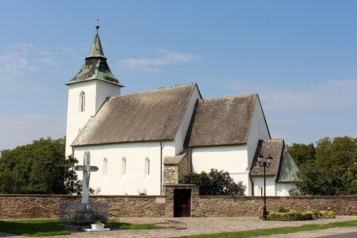 kozepkori vartura vizsolyi templom